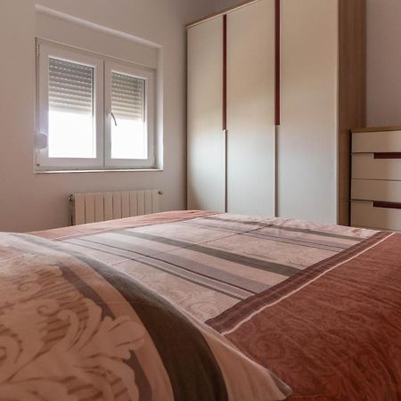 Modern Apartment Sara-Near The Beach 普利拉卡 外观 照片